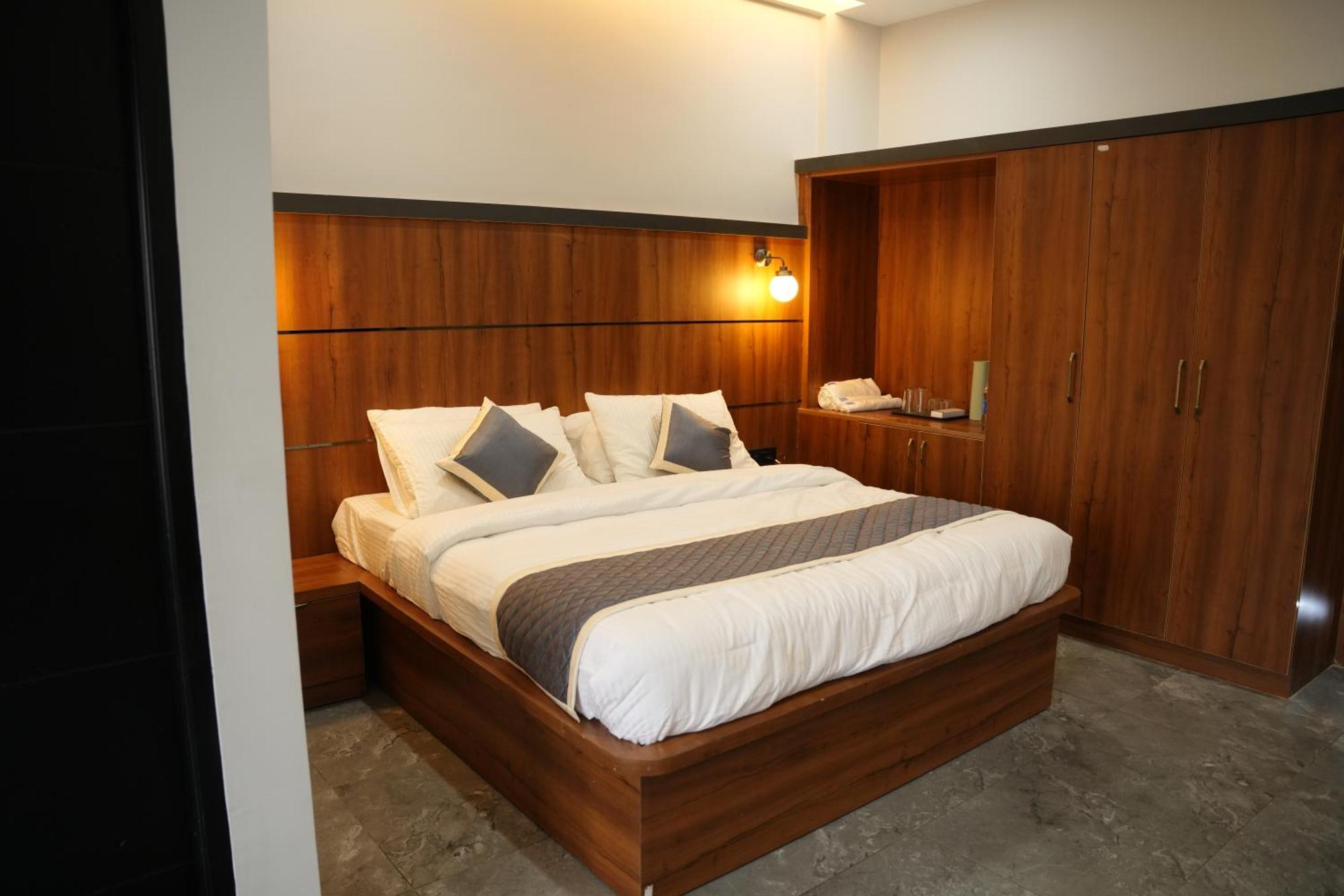 Sarvam Residency Hotel Sagar  Luaran gambar