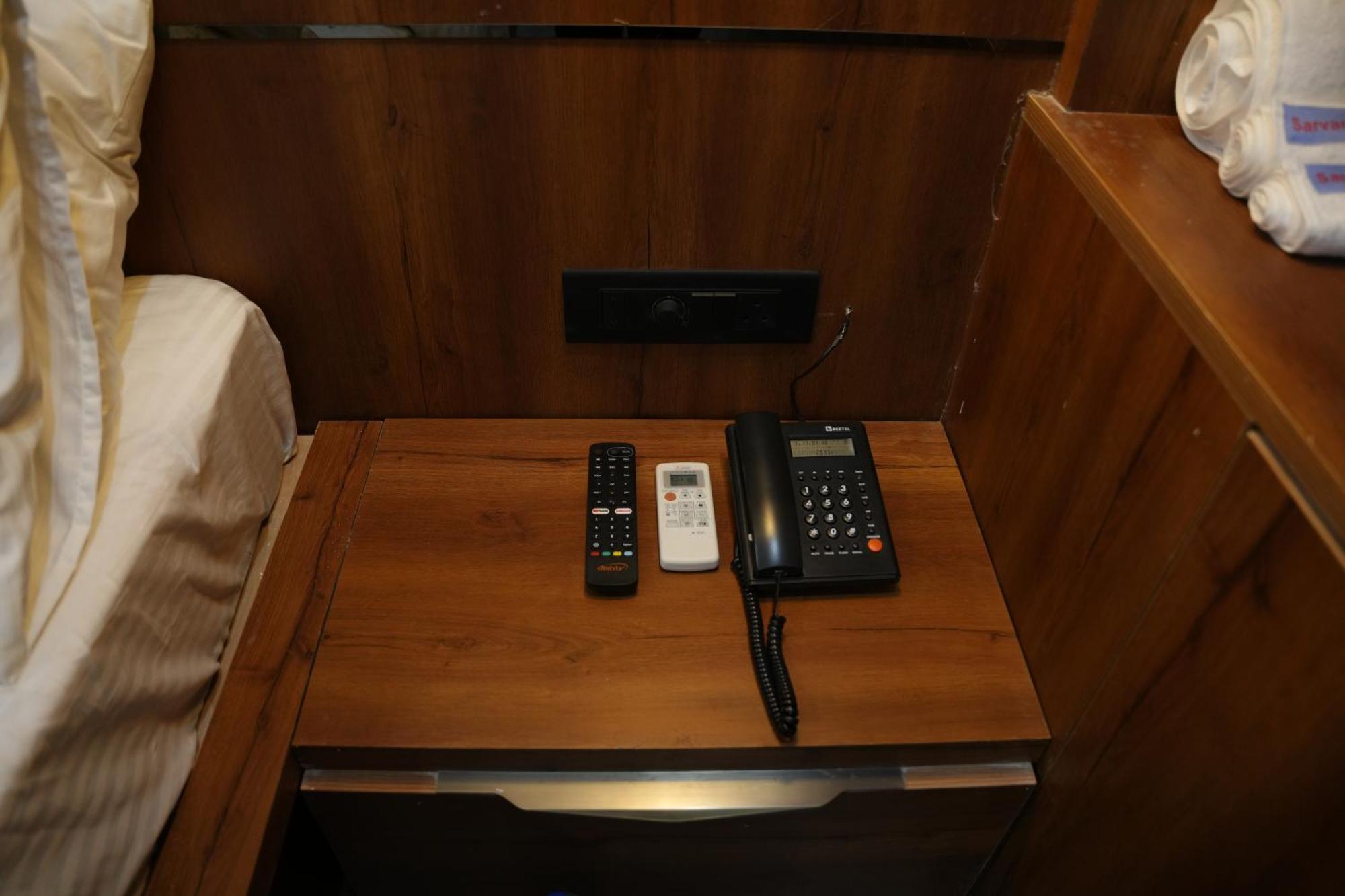 Sarvam Residency Hotel Sagar  Luaran gambar